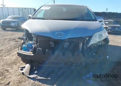 2012 Toyota Sienna Le V6 8 Passenger из США, поврежденный, VIN 5TDKK3DC7CS223162